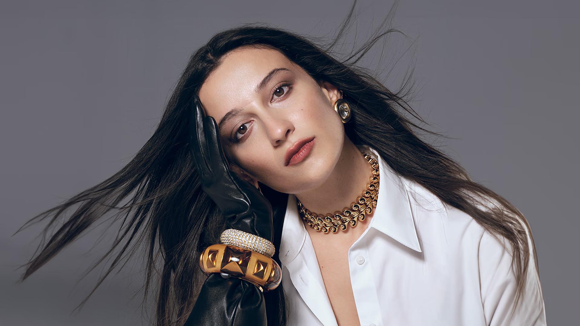 Melike Şahin thumbnail